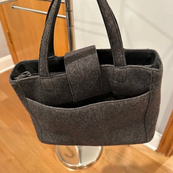 COACH Women's Felt Handbag Turnlock Fastener Closure Fashion Luxury 8187 - Picture 5 of 5